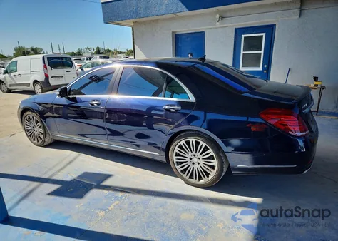 2015 Mercedes-Benz S 550 z USA, uszkodzony, nr VIN WDDUG8CB7FA088112